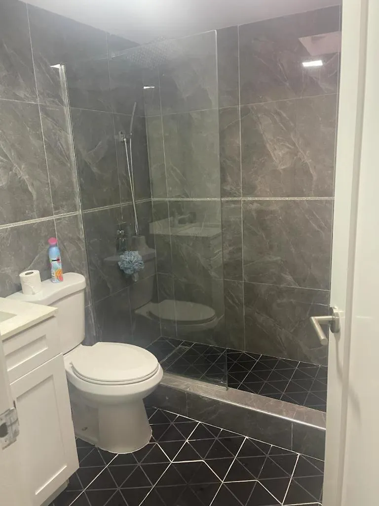 Charming 3-Bed Apartment In Portmore With Pool